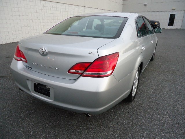 Toyota Avalon 2006 photo 4