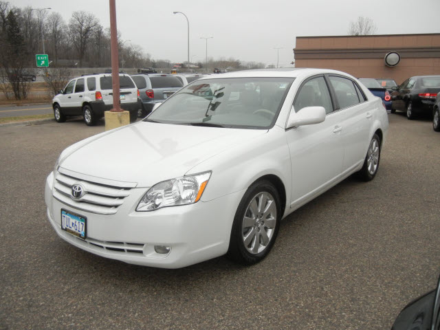 Toyota Avalon 2006 photo 3