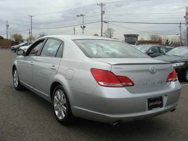 Toyota Avalon 2006 photo 3