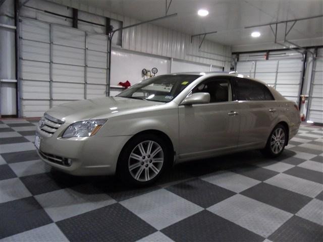 Toyota Avalon 2006 photo 3
