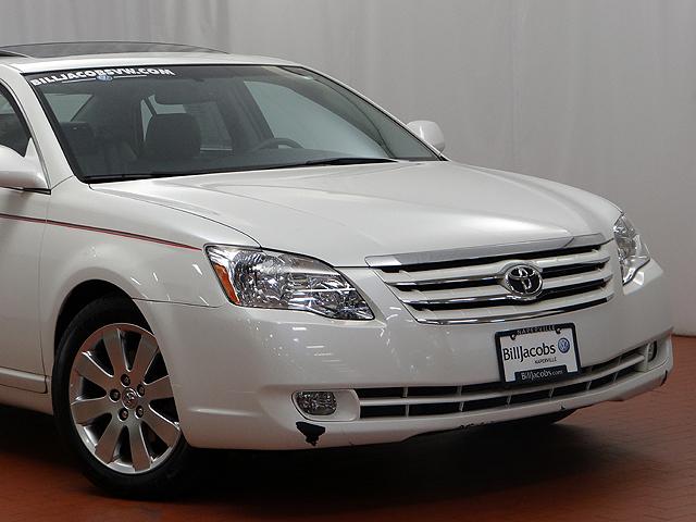 Toyota Avalon 2006 photo 1