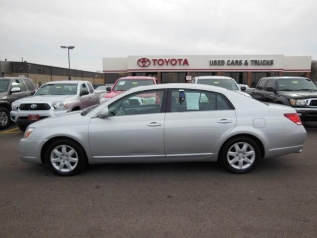 Toyota Avalon 2006 photo 1