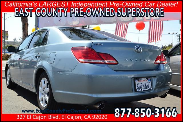 Toyota Avalon 2006 photo 1