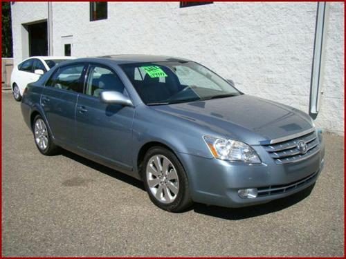 Toyota Avalon 2006 photo 1