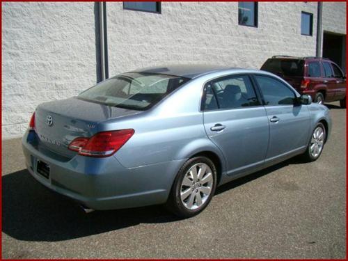 Toyota Avalon 2006 photo 3
