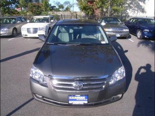 Toyota Avalon XLS Other