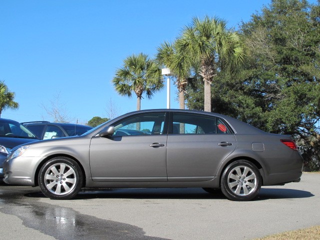 Toyota Avalon 2006 photo 4