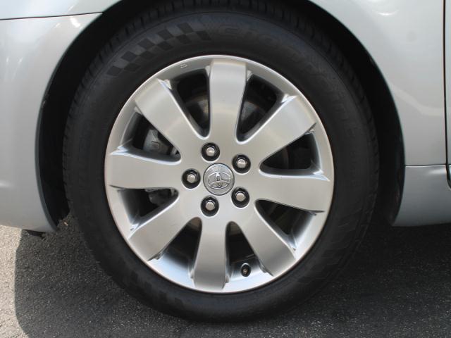 Toyota Avalon 2006 photo 2