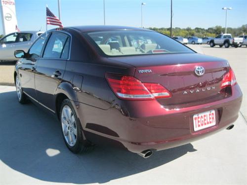 Toyota Avalon 2006 photo 4