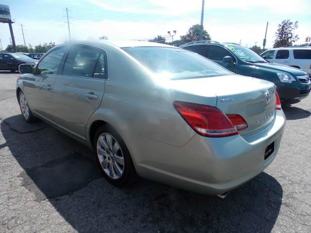Toyota Avalon 2007 photo 2