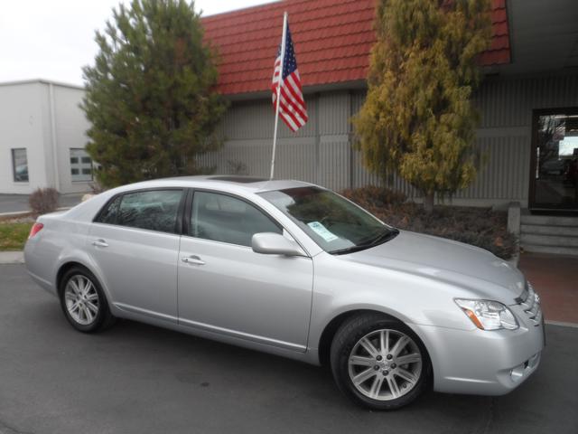 Toyota Avalon 2007 photo 1