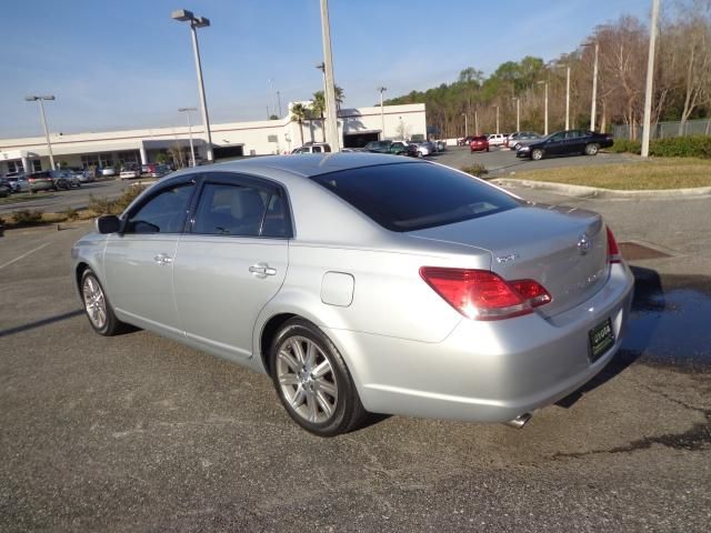 Toyota Avalon 2007 photo 2