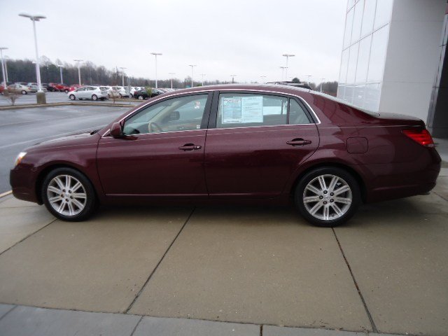 Toyota Avalon 2007 photo 2
