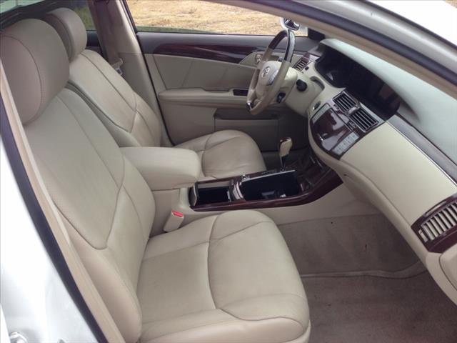 Toyota Avalon 2008 photo 2