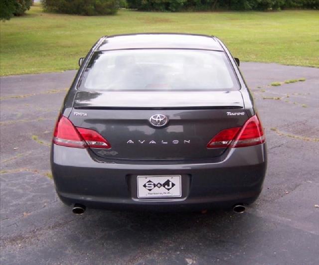 Toyota Avalon 2008 photo 2