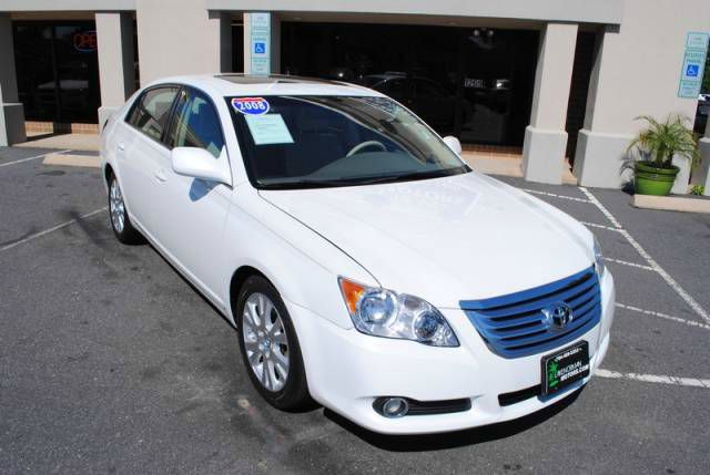 Toyota Avalon 2008 photo 2