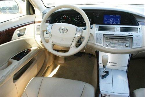 Toyota Avalon XLS Other