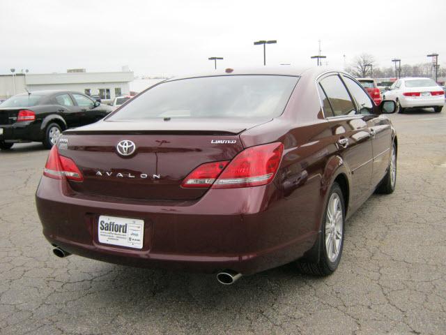 Toyota Avalon 2009 photo 2
