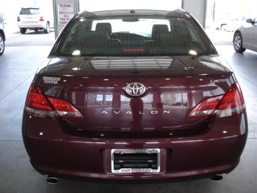 Toyota Avalon 2009 photo 2