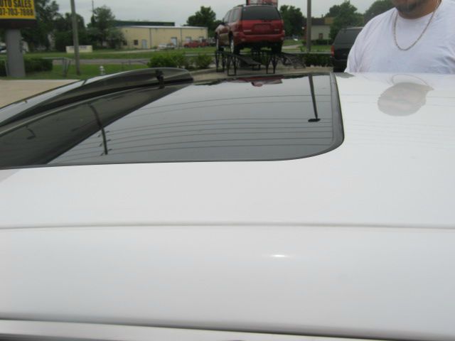 Toyota Avalon XLS Sedan