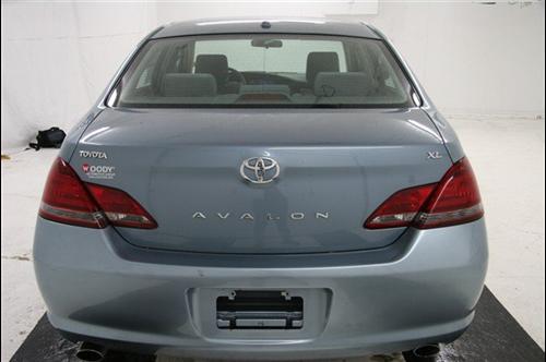 Toyota Avalon Sport 4WD Other