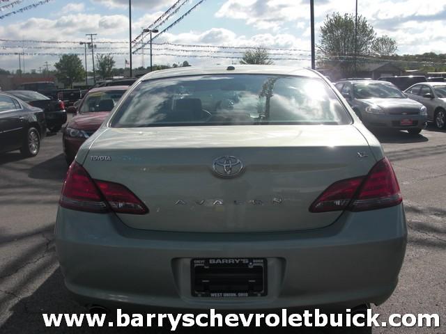 Toyota Avalon 2009 photo 1