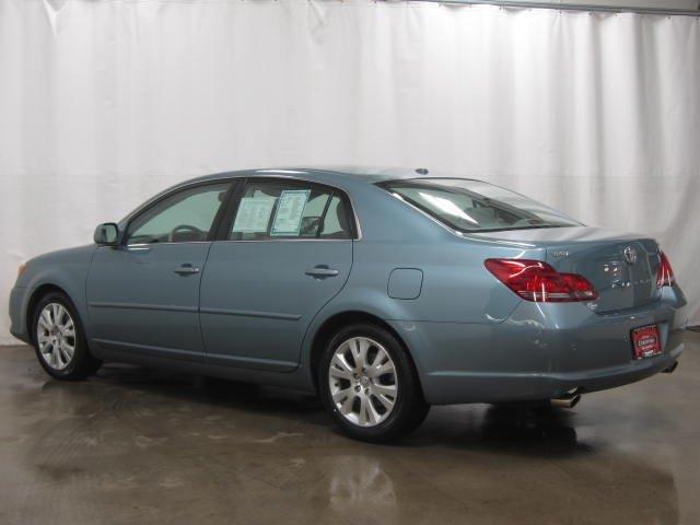 Toyota Avalon 2009 photo 1