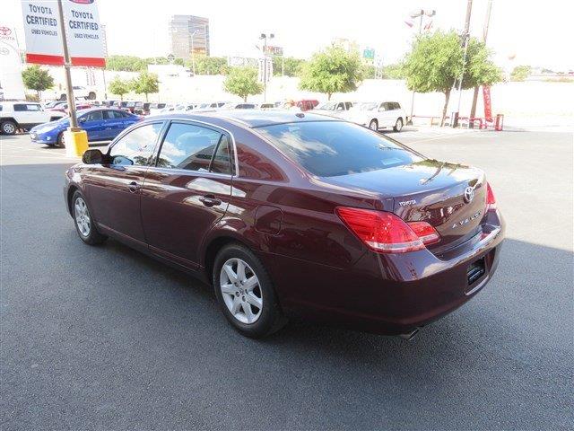 Toyota Avalon 2010 photo 3