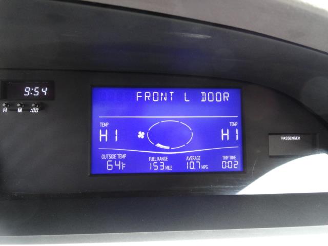 Toyota Avalon 2010 photo 6