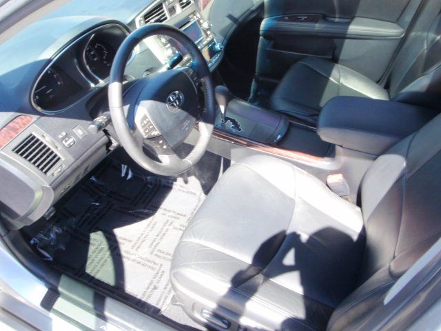 Toyota Avalon 2012 photo 7
