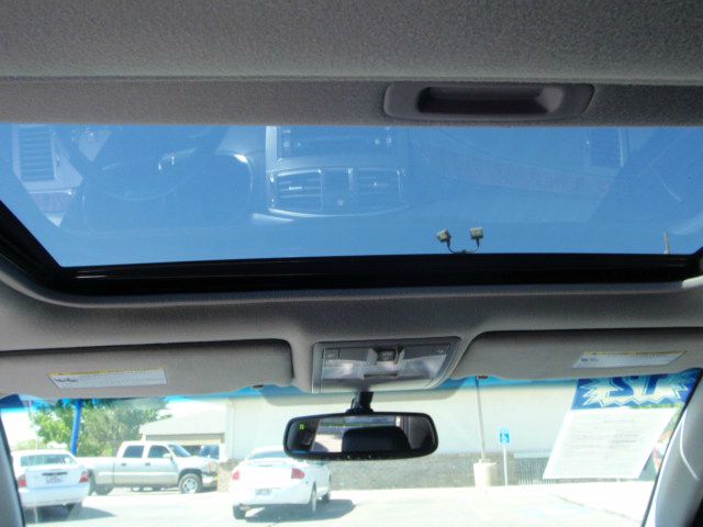 Toyota Avalon 2012 photo 9