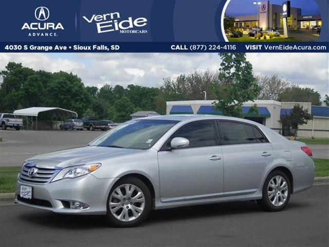 Toyota Avalon 2012 photo 4