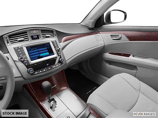 Toyota Avalon Unknown Sedan