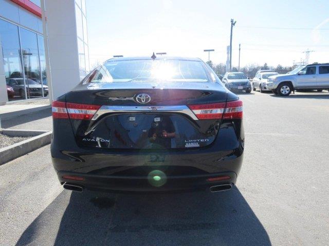 Toyota Avalon 2013 photo 9