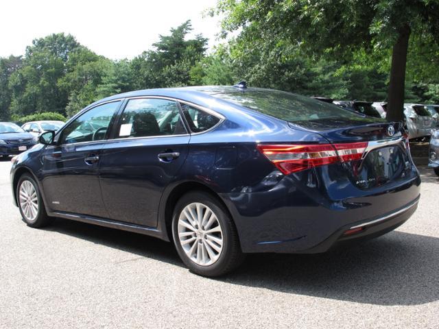 Toyota Avalon Hybrid 2013 photo 3