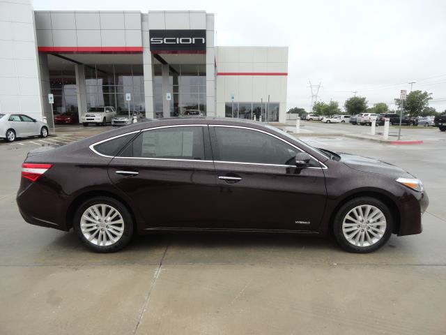 Toyota Avalon Hybrid 2013 photo 5