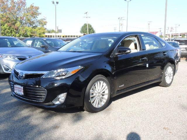 Toyota Avalon Hybrid 2014 photo 2