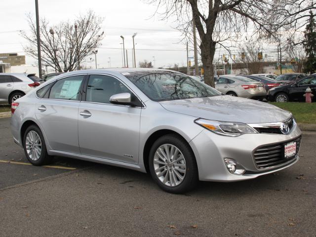 Toyota Avalon Hybrid 2014 photo 1