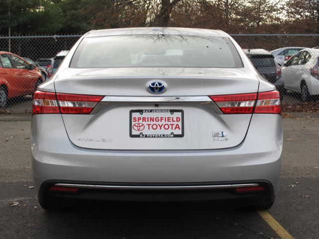 Toyota Avalon Hybrid 2014 photo 2