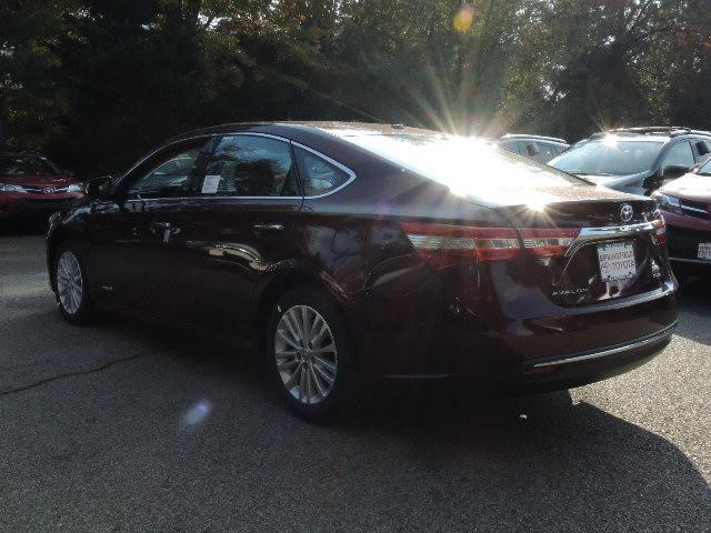 Toyota Avalon Hybrid 2014 photo 3