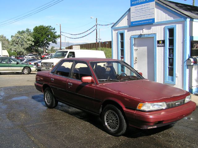 Toyota Camry 1988 photo 3
