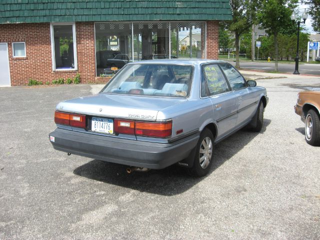 Toyota Camry 1990 photo 5