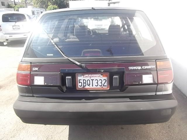 Toyota Camry 1990 photo 4