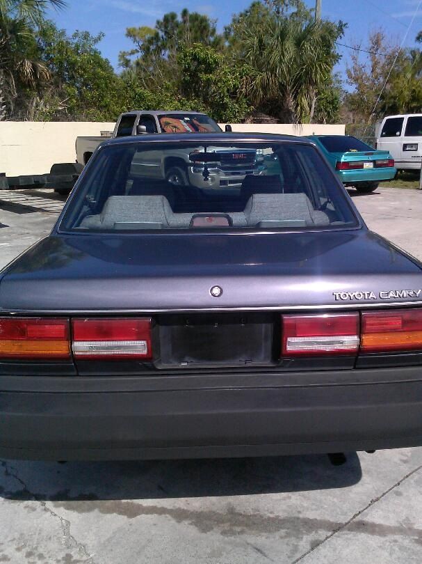 Toyota Camry 1991 photo 1