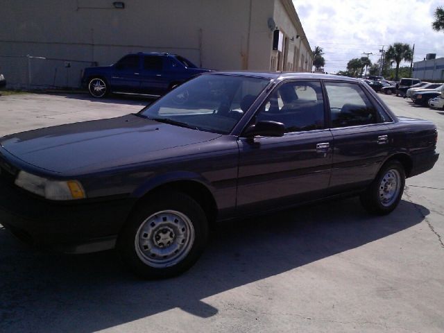 Toyota Camry 1991 photo 4