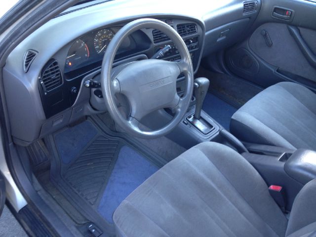 Toyota Camry 1992 photo 1