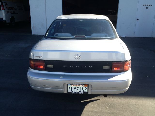 Toyota Camry 1992 photo 3