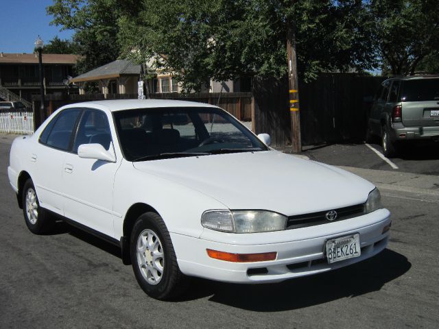 Toyota Camry 1992 photo 2