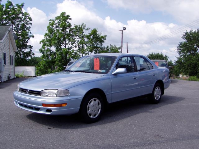 Toyota Camry 1992 photo 0