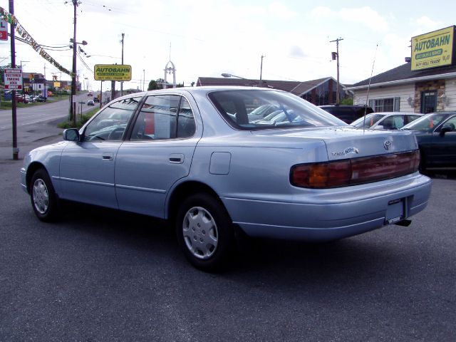 Toyota Camry 1992 photo 3